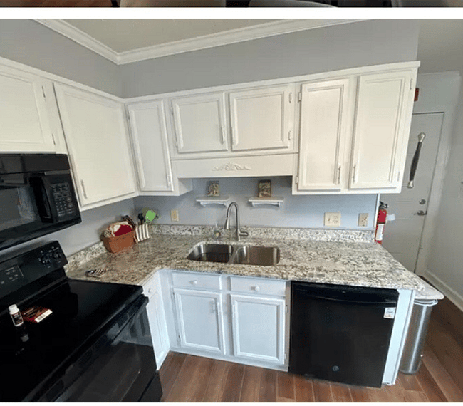 Furnished Finder property 300930_1 photo 8
