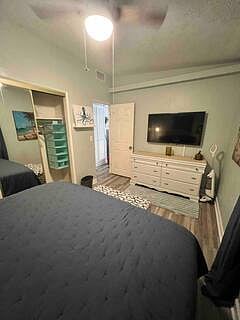 Furnished Finder property 300984_1 photo 17