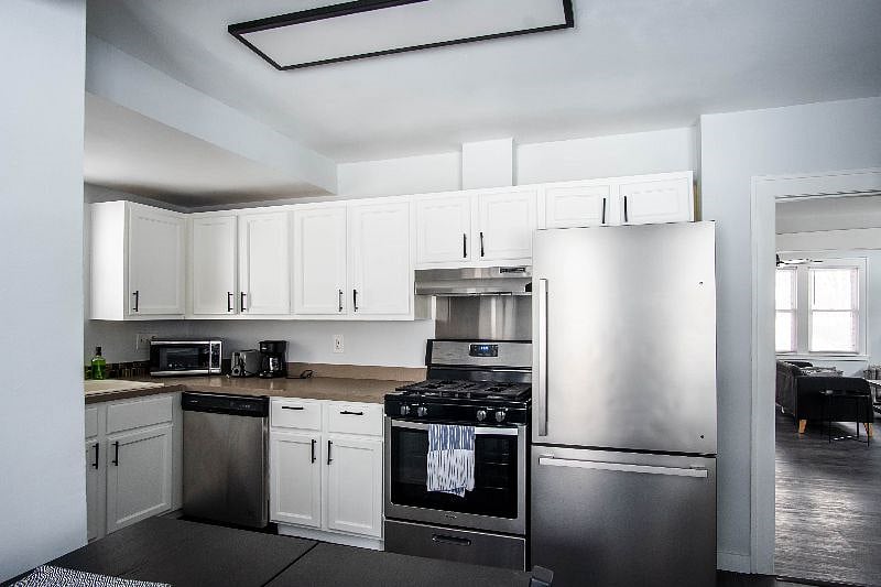 Furnished Finder property 300986_3 photo 6