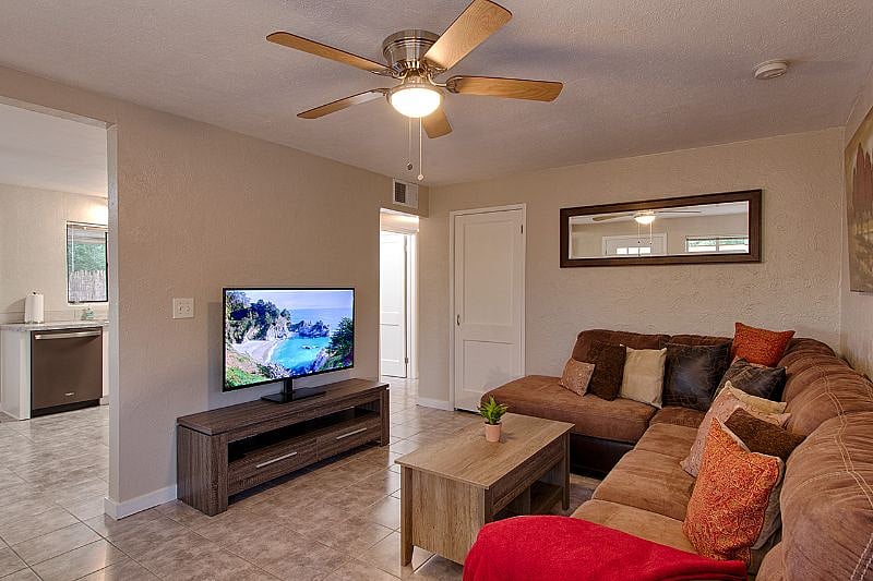 Furnished Finder property 301031_1 photo 5