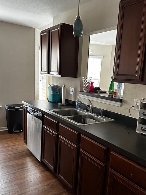 Furnished Finder property 301077_1 photo 8
