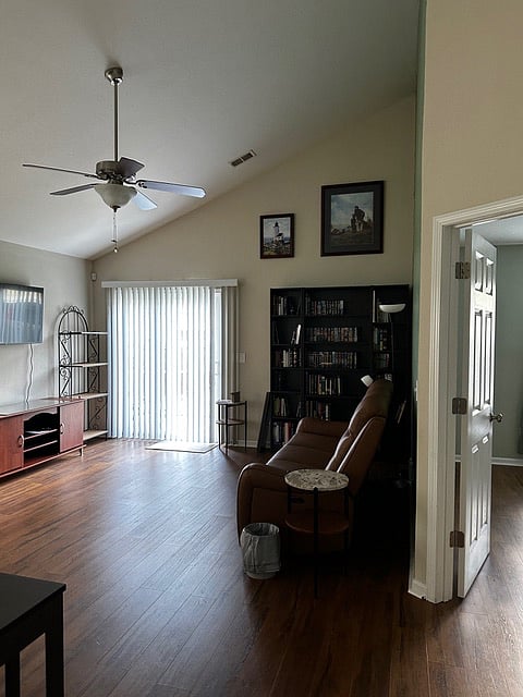 Furnished Finder property 301077_1 photo 6