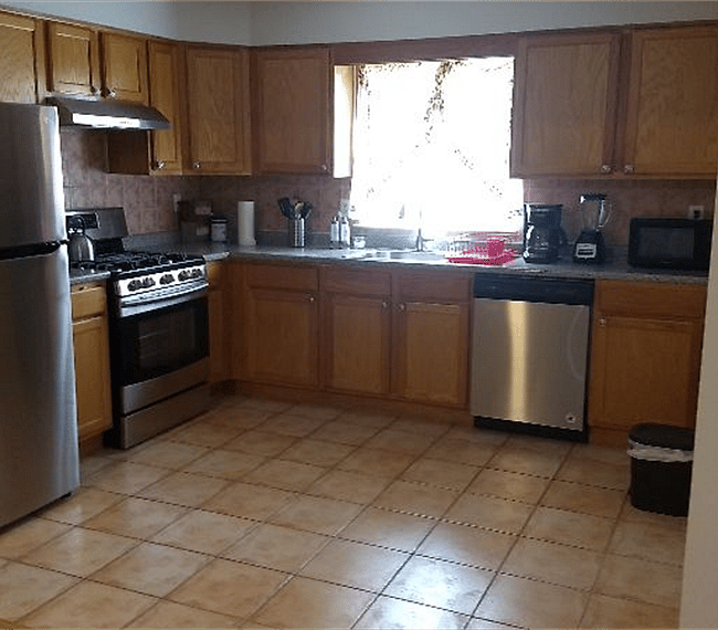Furnished Finder property 301113_1 photo 4