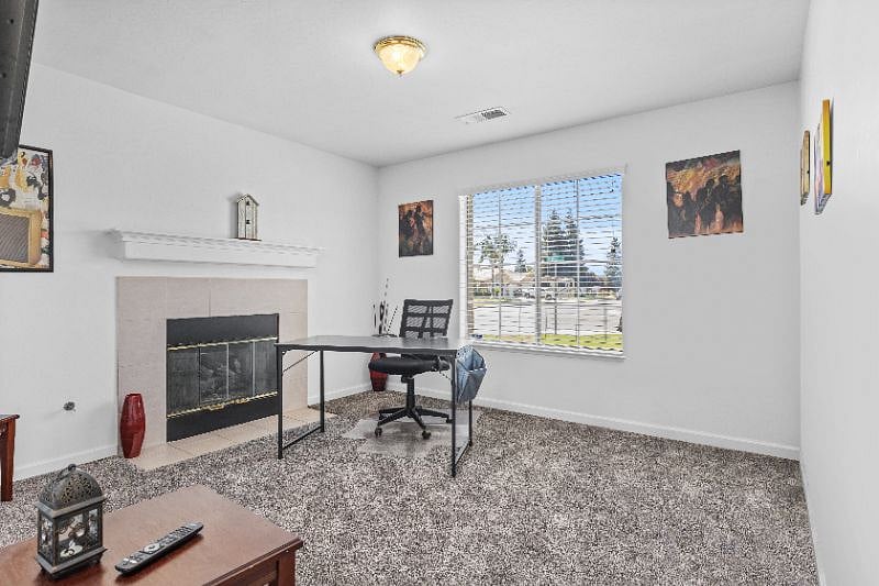 Furnished Finder property 301211_1 photo 4