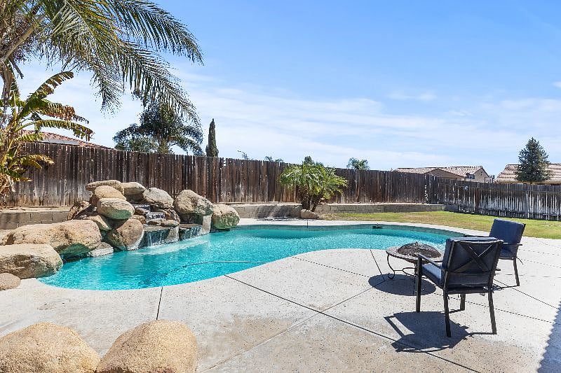 Furnished Finder property 301211_2 photo 9
