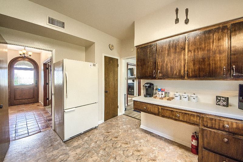 Furnished Finder property 301228_1 photo 12