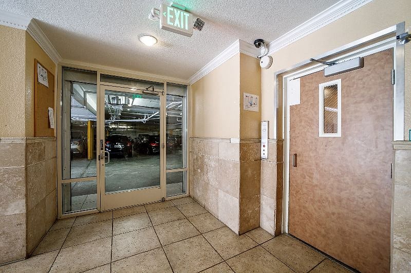 Furnished Finder property 301321_1 photo 12