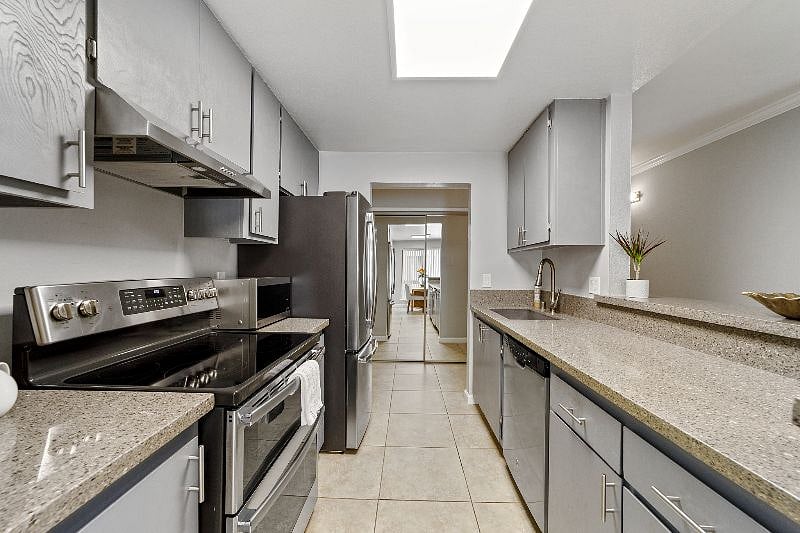 Furnished Finder property 301321_1 photo 18