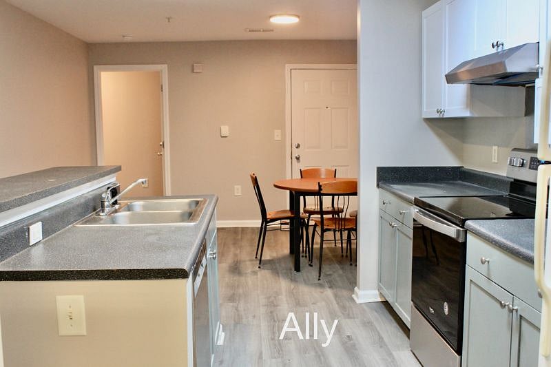 Furnished Finder property 301495_2 photo 15