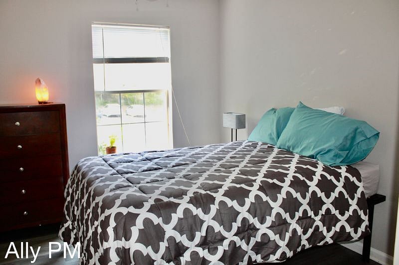 Furnished Finder property 301495_4 photo 6