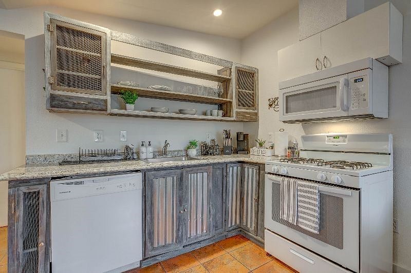 Furnished Finder property 301535_1 photo 5