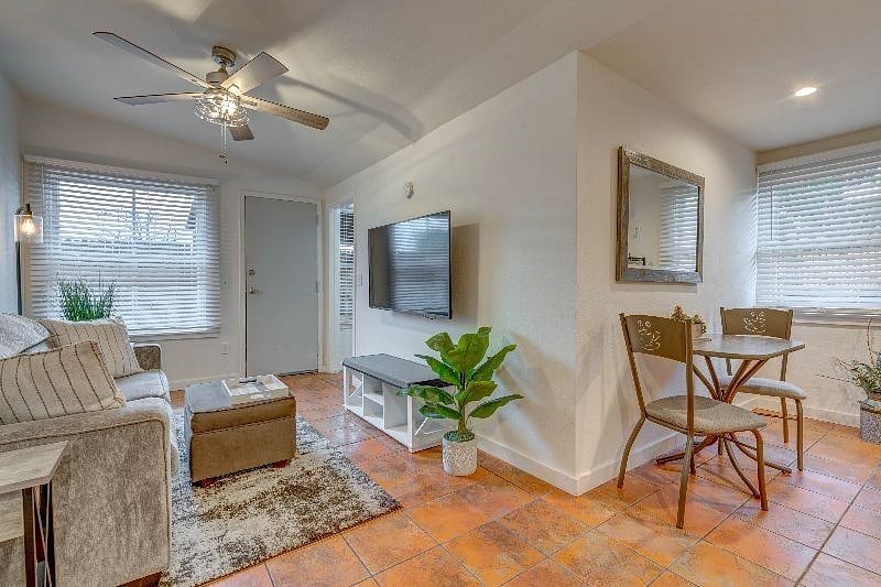 Furnished Finder property 301535_1 photo 7