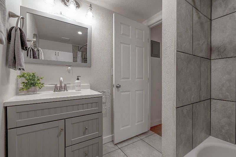 Furnished Finder property 301535_1 photo 17