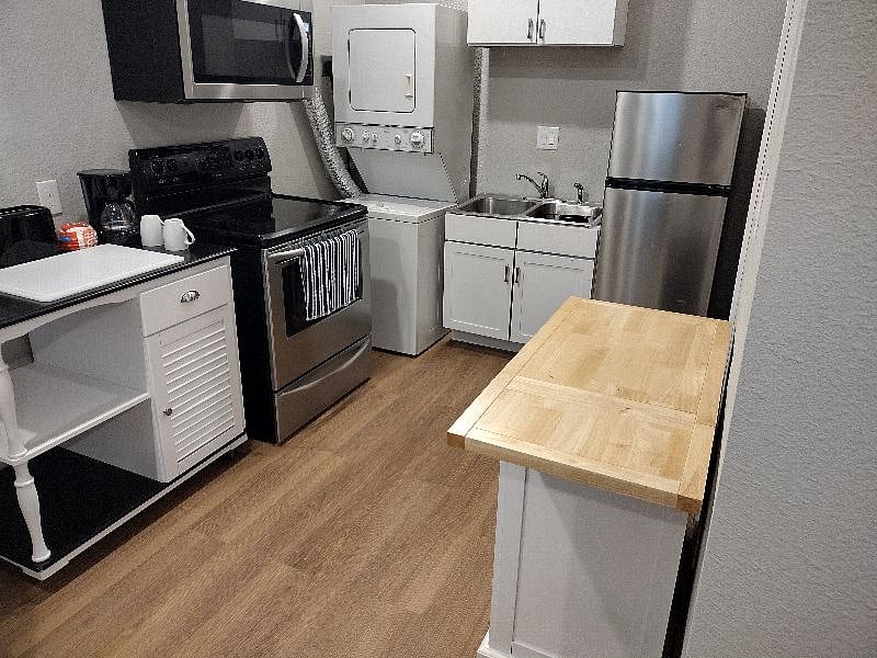 Furnished Finder property 301543_1 photo 3