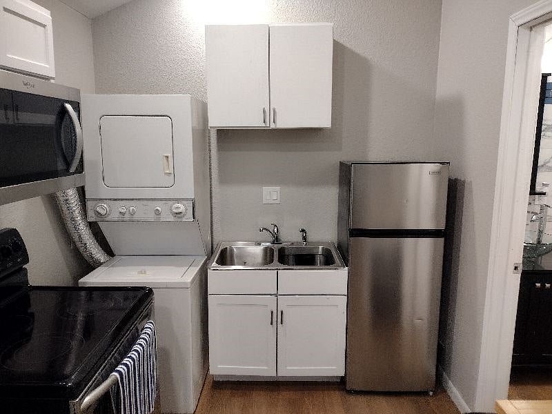 Furnished Finder property 301543_1 photo 9