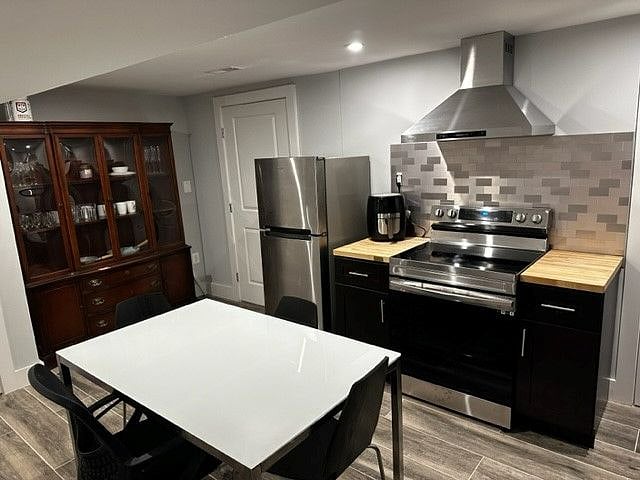 Furnished Finder property 301701_1 photo 4