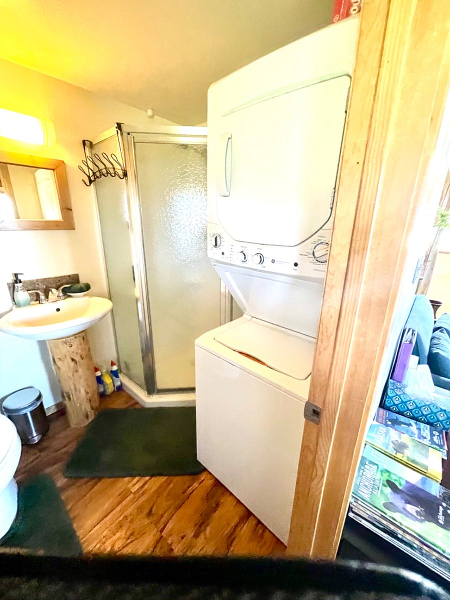 Furnished Finder property 301722_1 photo 9