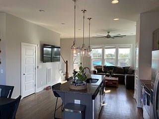 Furnished Finder property 301746_1 photo 4