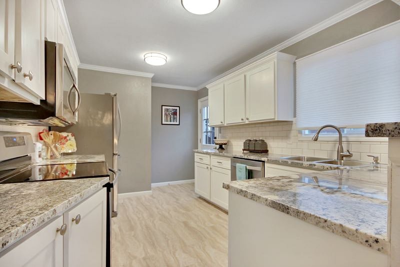 Furnished Finder property 301748_1 photo 3