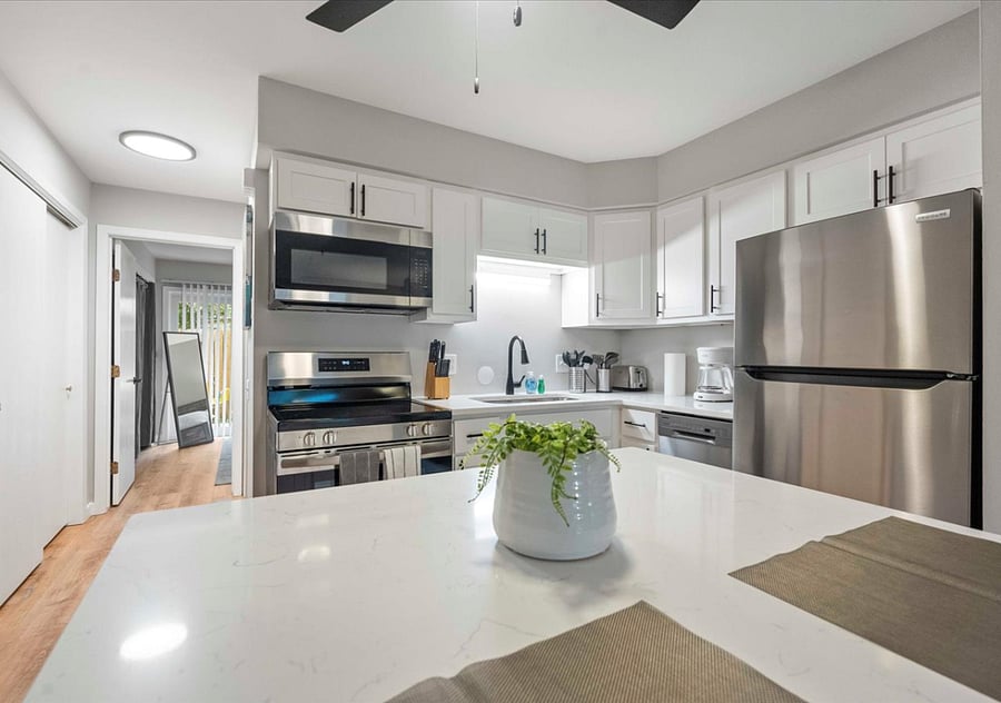 Furnished Finder property 301767_1 photo 2