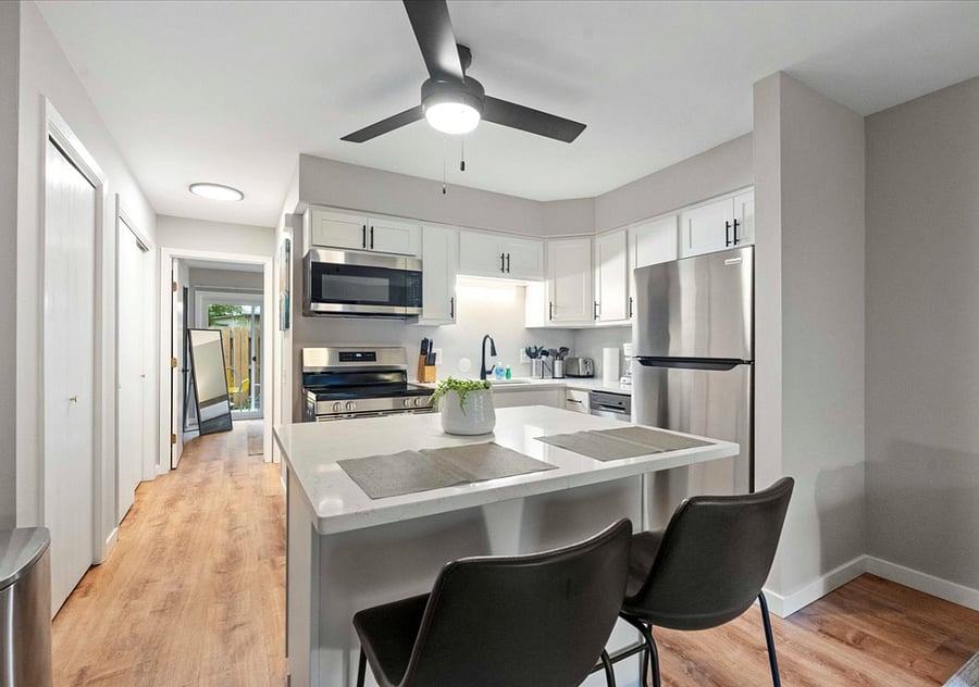 Furnished Finder property 301767_1 photo 3