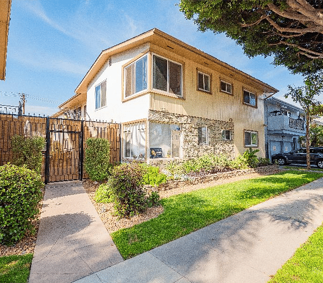 Furnished Finder property 301809_1 photo 25