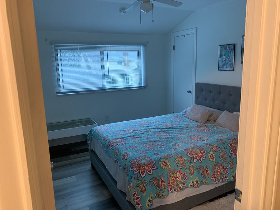 3 bedroom queen bed