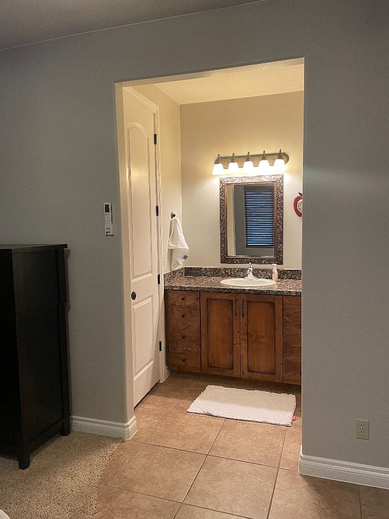Furnished Finder property 301826_1 photo 7