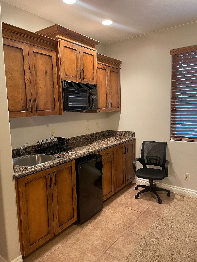 Furnished Finder property 301826_1 photo 10