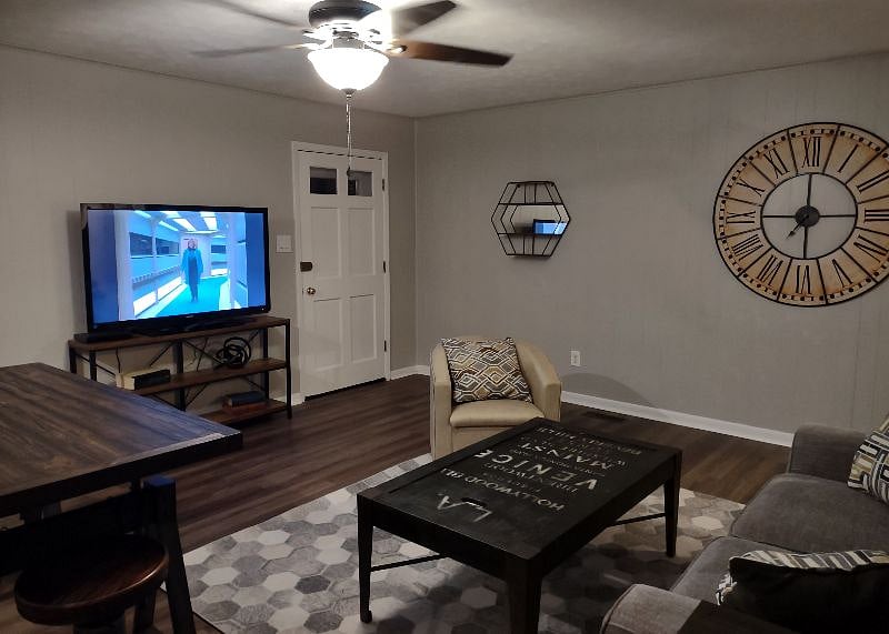 Furnished Finder property 301842_1 photo 4