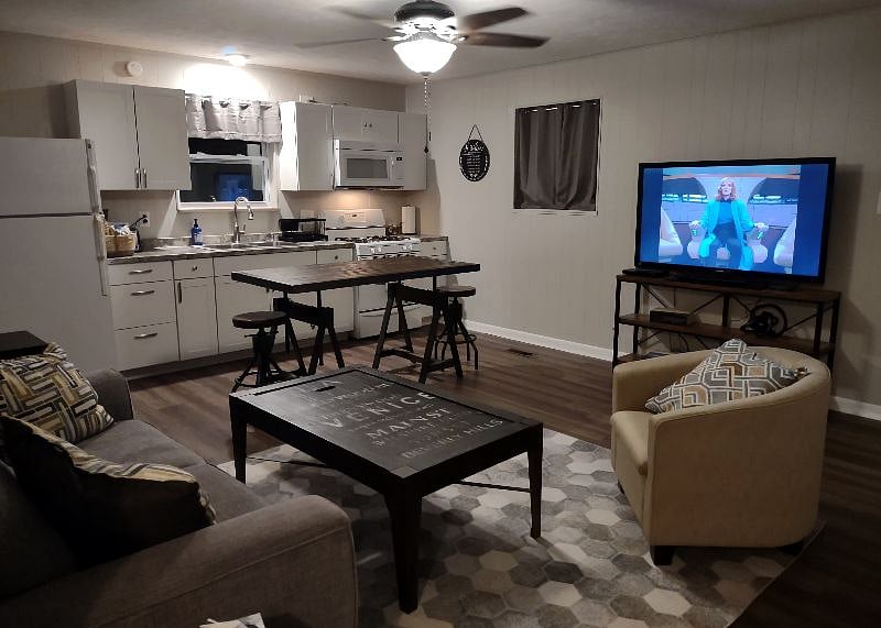 Furnished Finder property 301842_1 photo 3