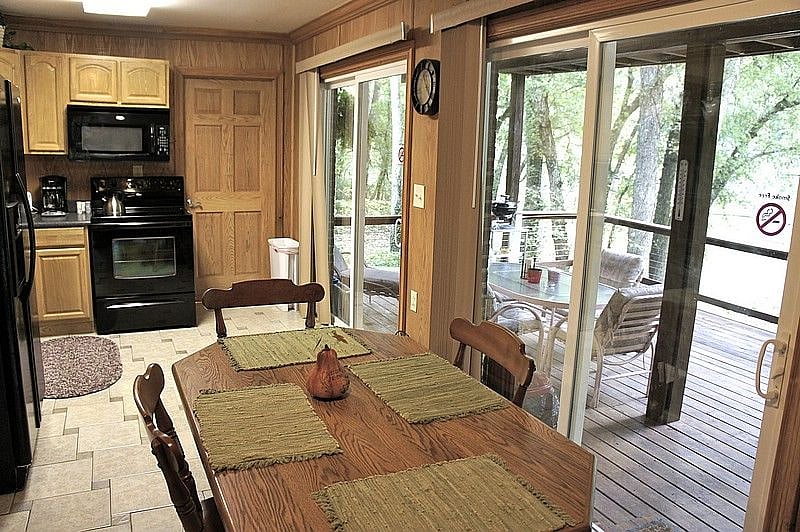 Furnished Finder property 301894_1 photo 4