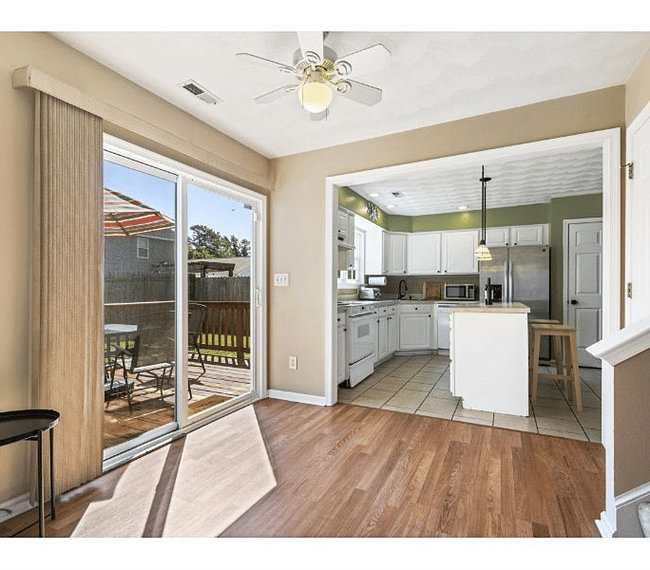 Furnished Finder property 301962_1 photo 15