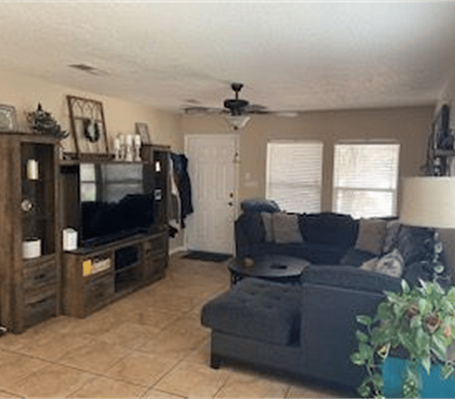 Furnished Finder property 301998_1 photo 5