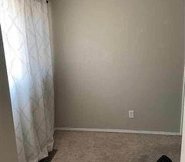 Furnished Finder property 301998_1 photo 21