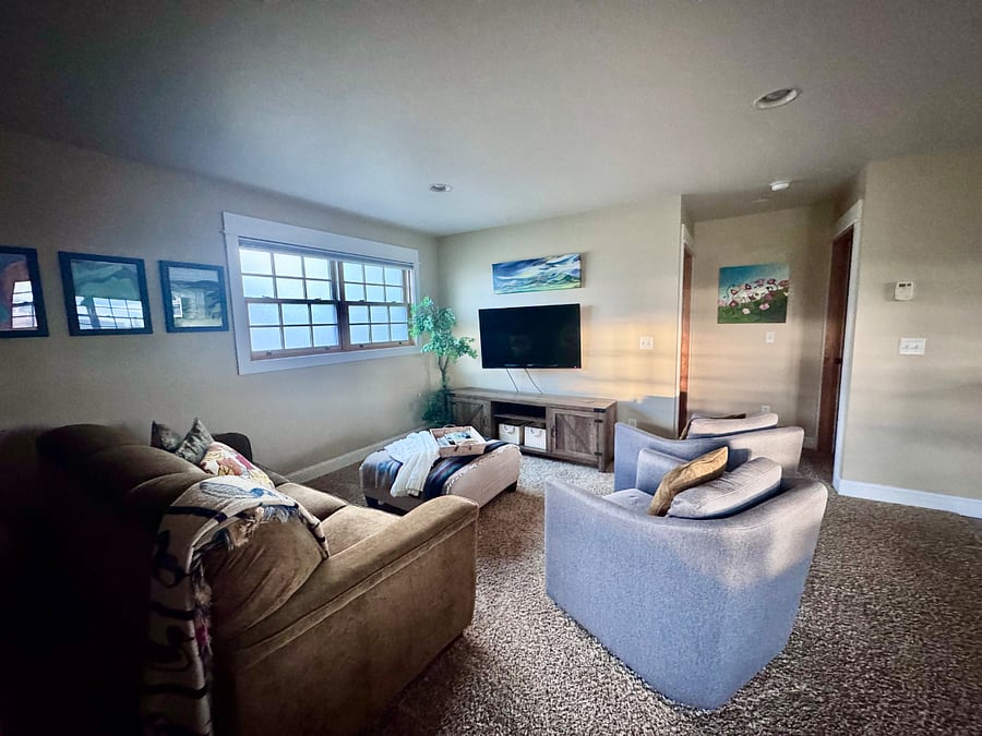 Furnished Finder property 302030_1 photo 3