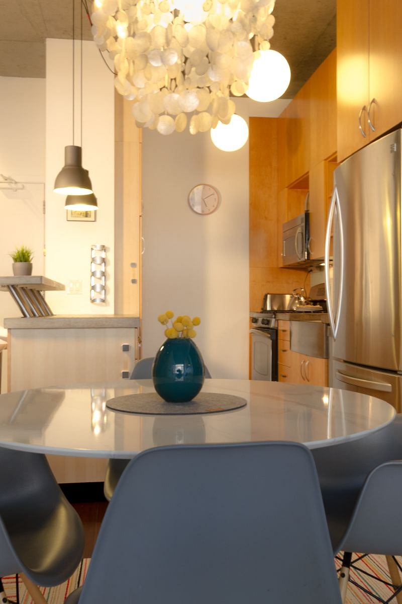 The dining room is at the heart of it all.