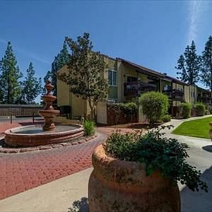 Furnished Finder property 302047_1 photo 30
