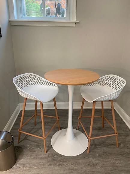 Kitchen nook