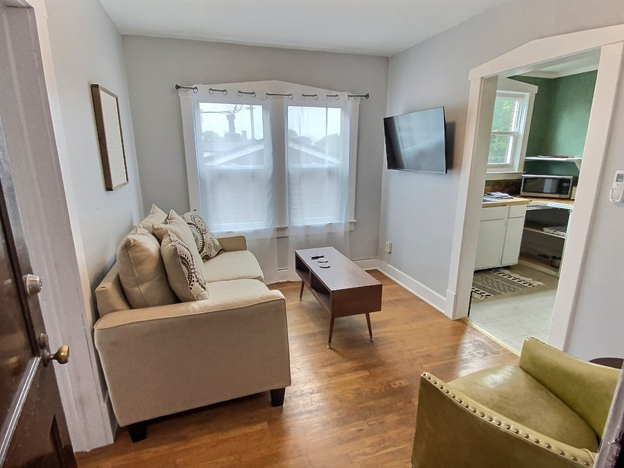 Furnished Finder property 302279_3 photo 6