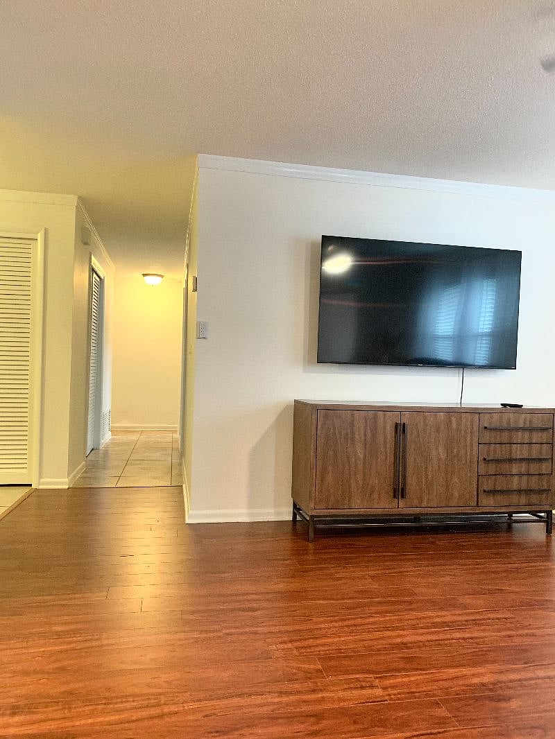 Furnished Finder property 302361_1 photo 11