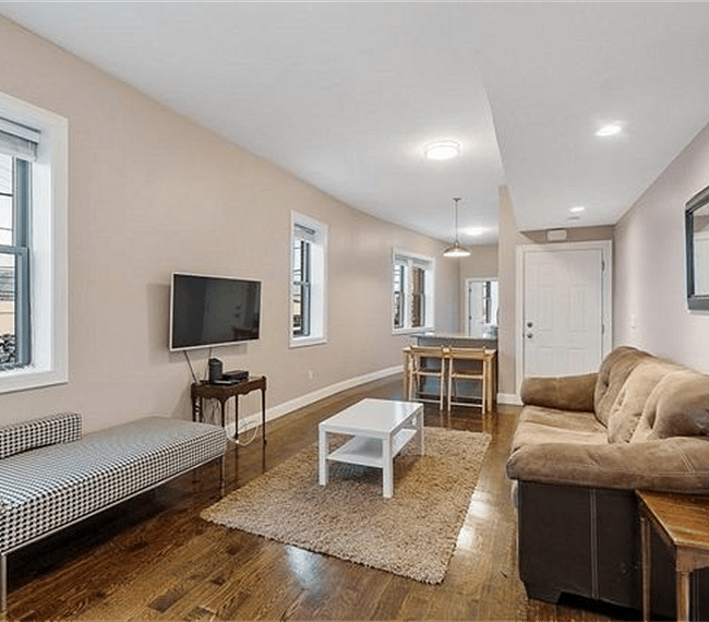 Furnished Finder property 302417_1 photo 18