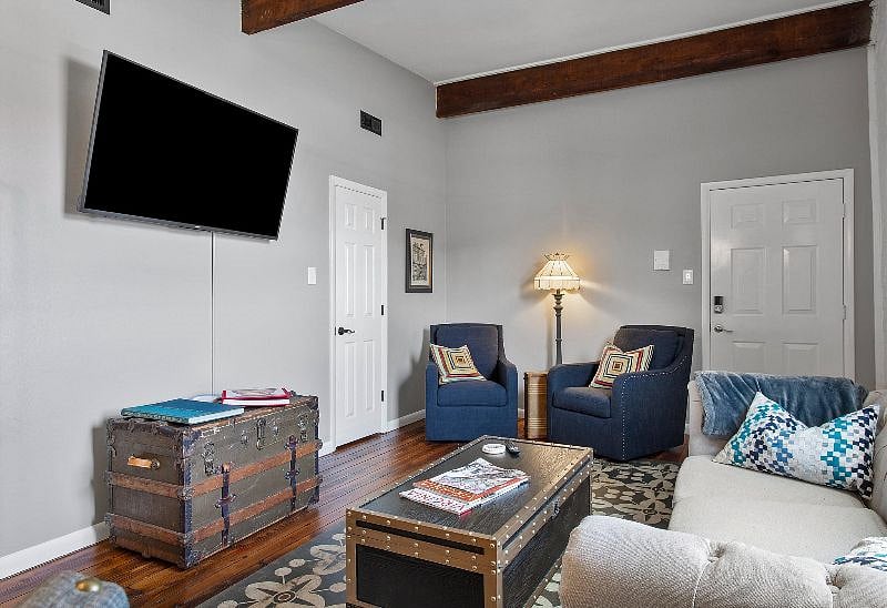 Furnished Finder property 302524_4 photo 3