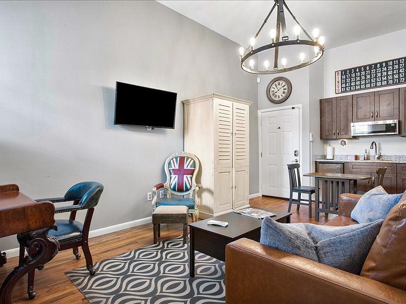Furnished Finder property 302524_5 photo 8