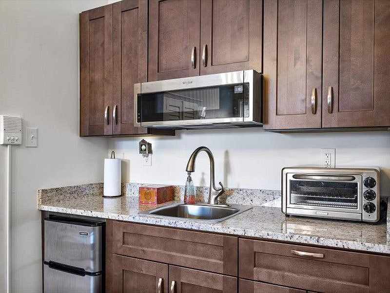 Furnished Finder property 302524_5 photo 10
