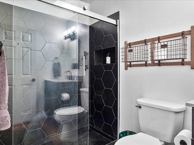 Furnished Finder property 302524_5 photo 15