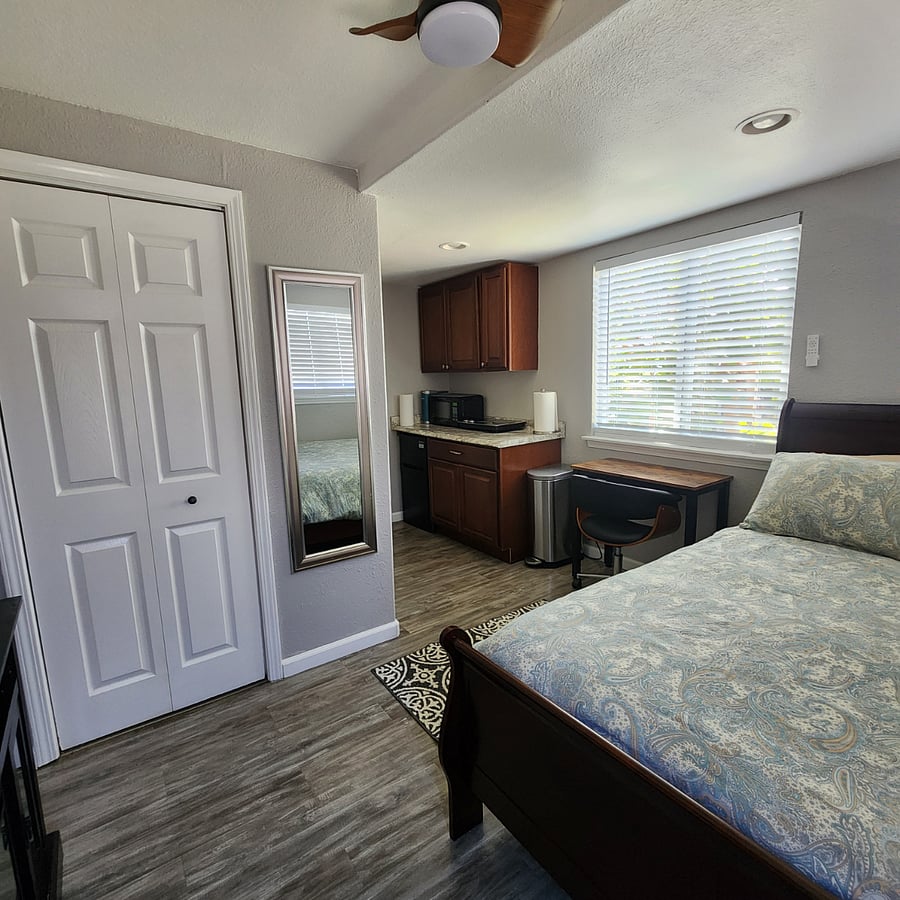 Furnished Finder property 302581_1 photo 6