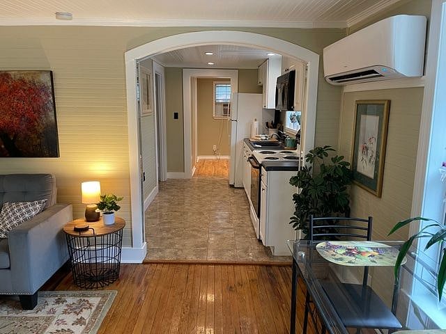 Furnished Finder property 302607_1 photo 8