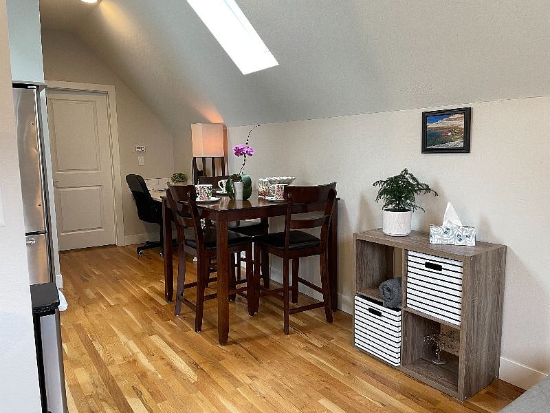 Furnished Finder property 302712_1 photo 3