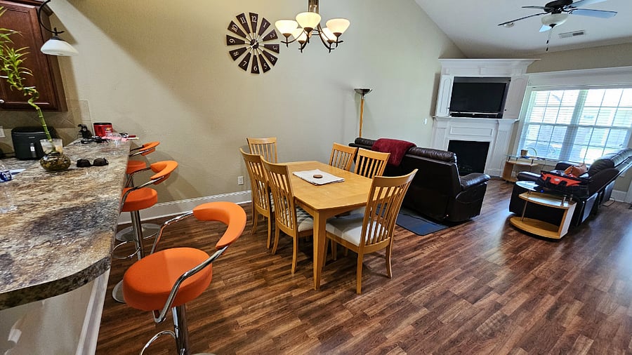 Furnished Finder property 302738_3 photo 6